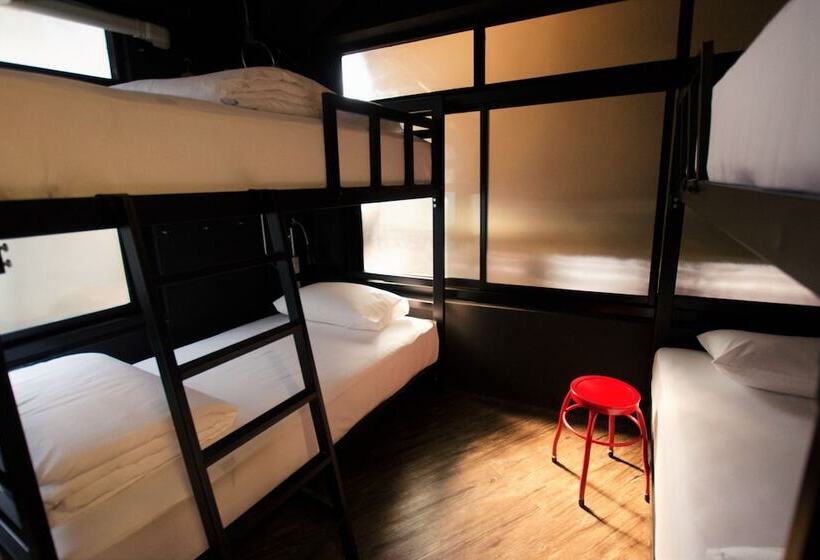 Strips The Poshtel Hostel