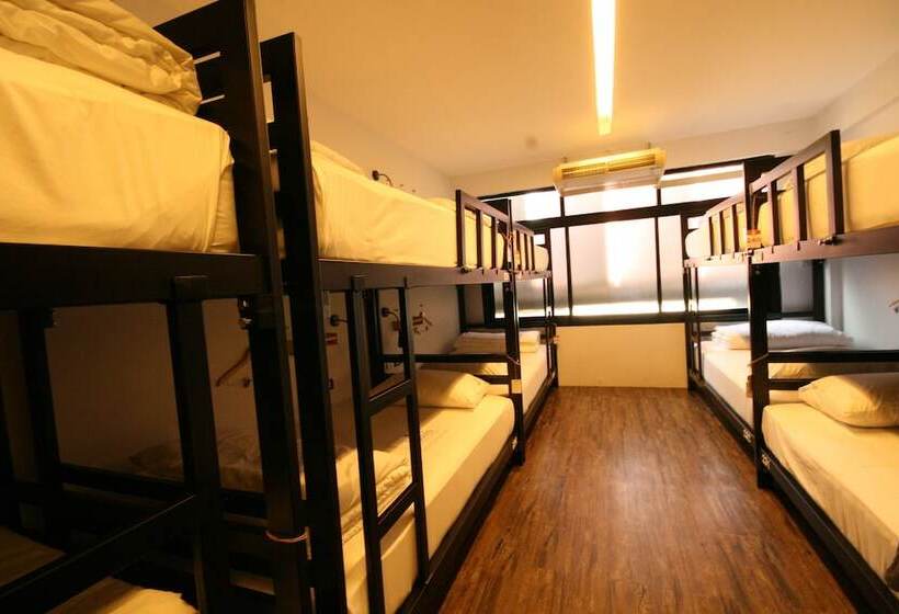 Strips The Poshtel Hostel