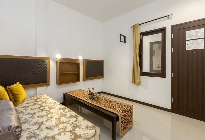 The Lantern Hostel And Spa