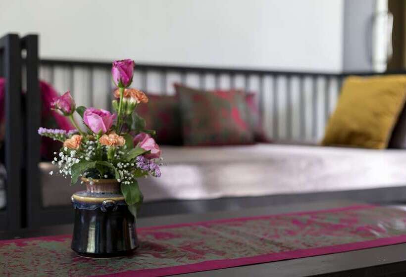 The Lantern Hostel And Spa