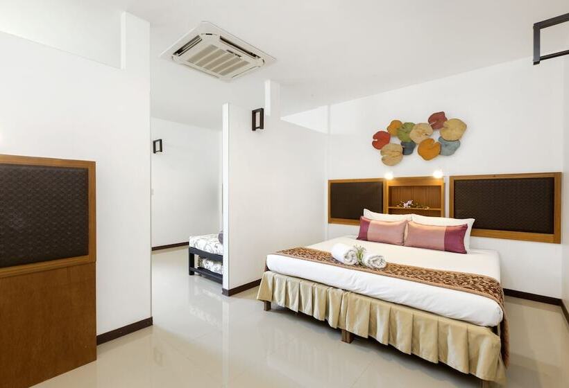 The Lantern Hostel And Spa