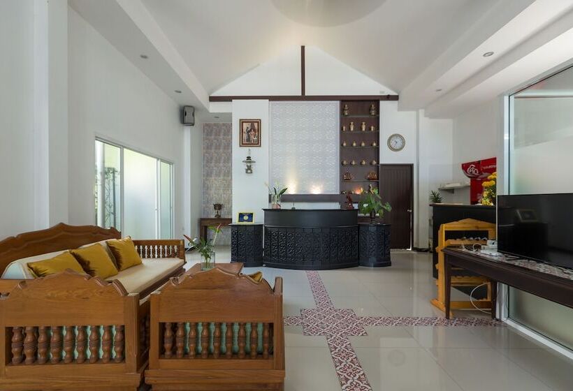 The Lantern Hostel And Spa