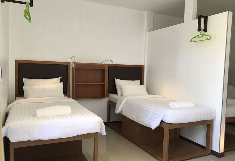 The Lantern Hostel And Spa