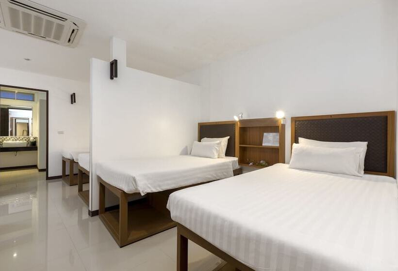 The Lantern Hostel And Spa