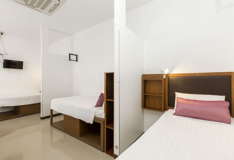 The Lantern Hostel And Spa