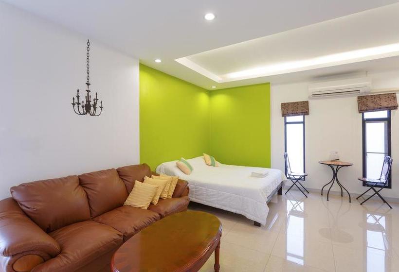 הוסטל Paplern Resort