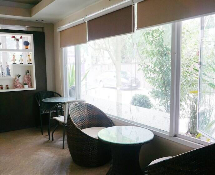 호스텔 Puangpech Place