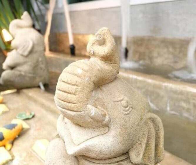 호스텔 Puangpech Place