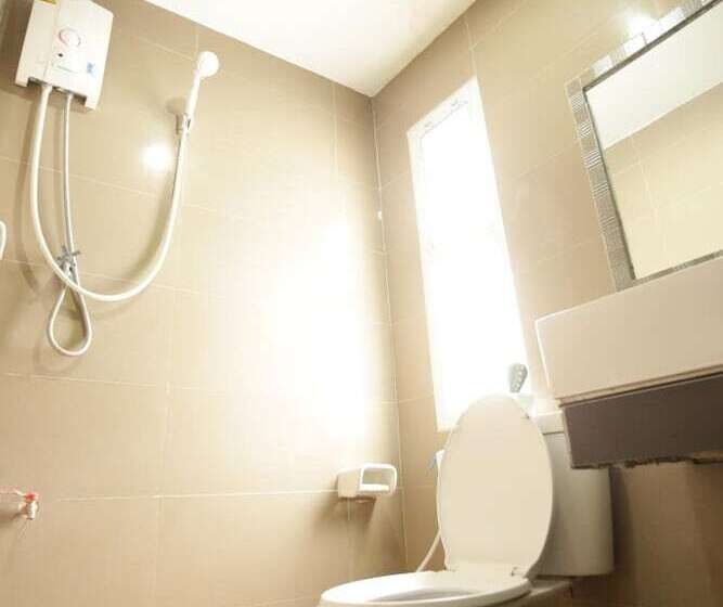 호스텔 Puangpech Place