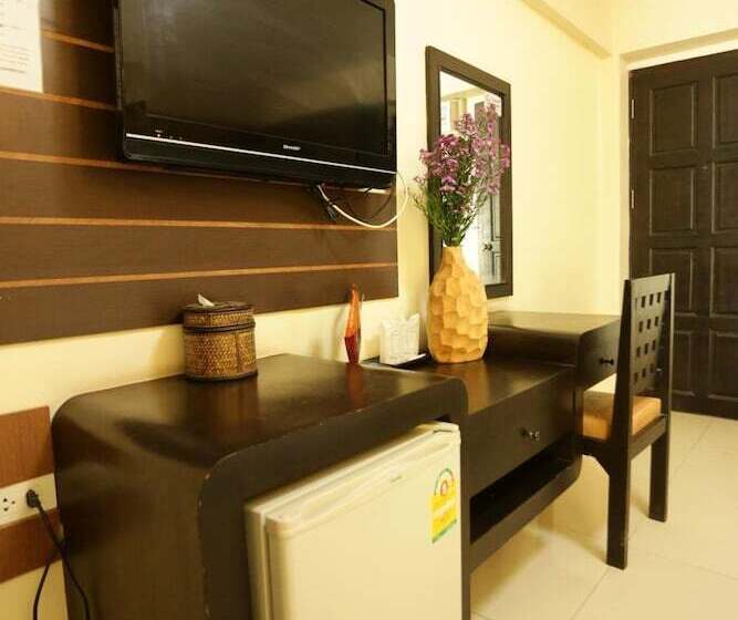 호스텔 Puangpech Place