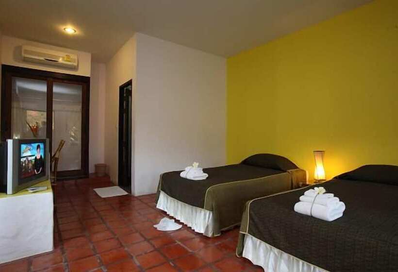 Baanchuengkao Resort Ranong