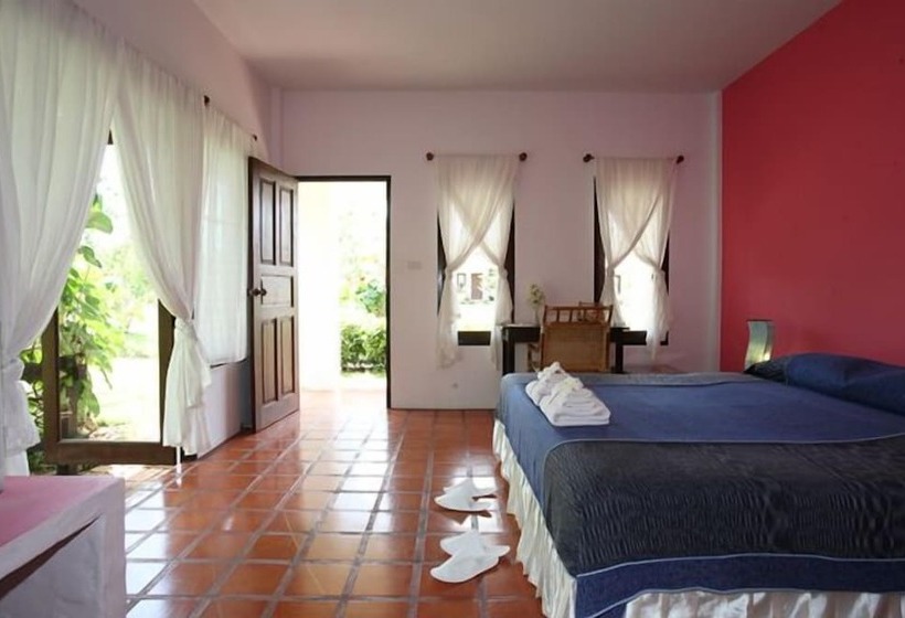 Baanchuengkao Resort Ranong