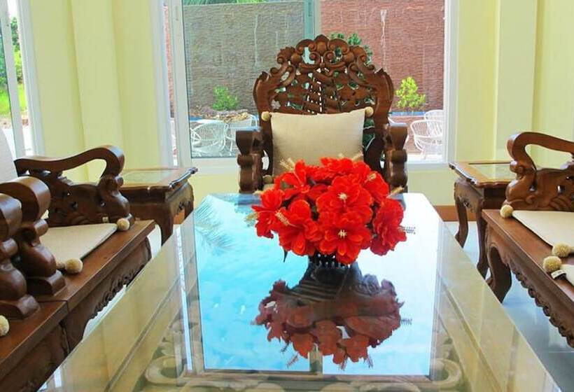 Baan Maesot Boutique Resort