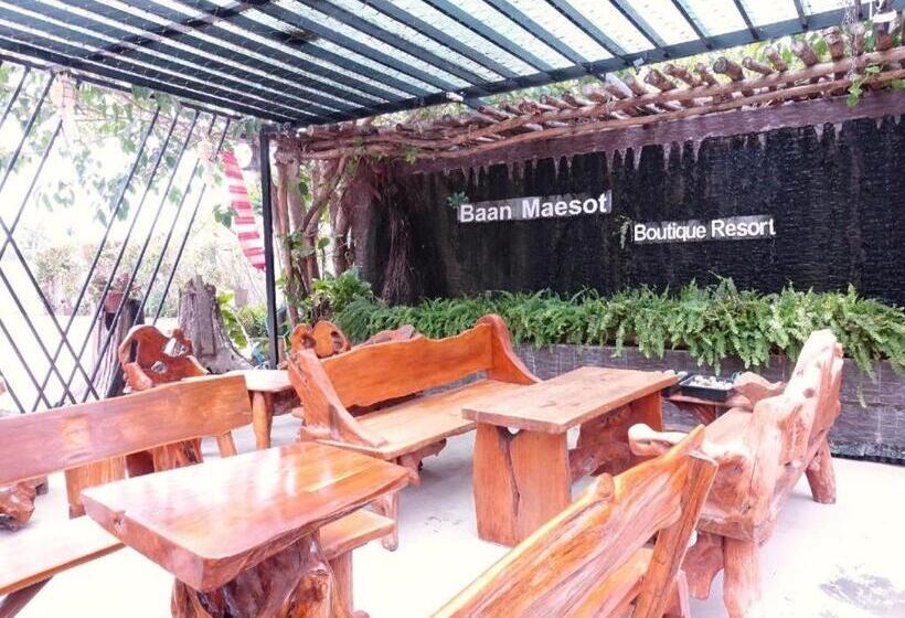 Baan Maesot Boutique Resort