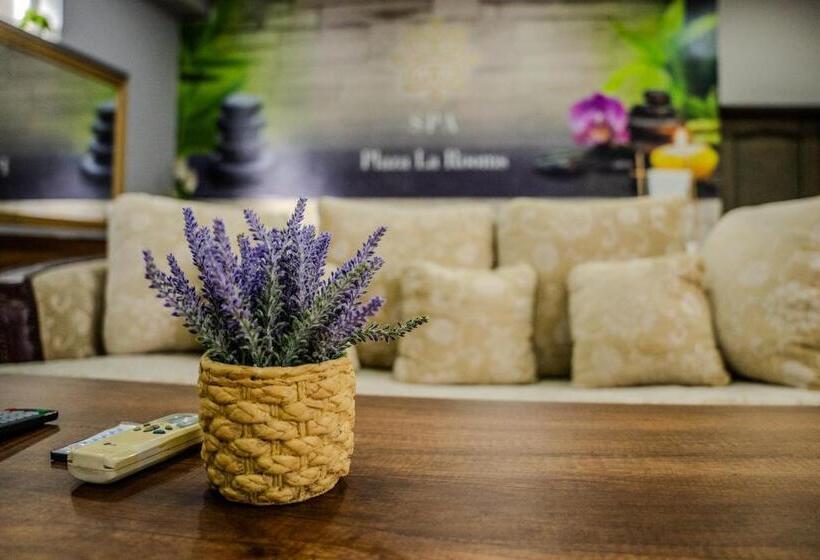 تختخواب و صبحانه Plaza La   Night And Spa