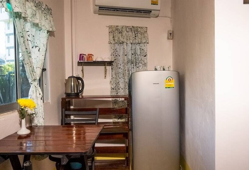 住宿加早餐  Sabina Guesthouse Kamala