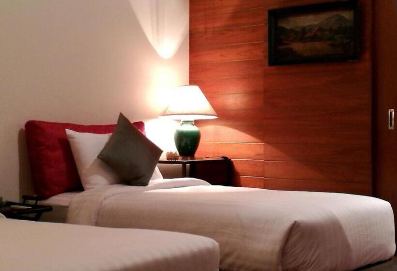 تختخواب و صبحانه Villa Albizia, Chiang Mai
