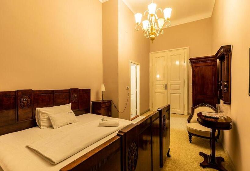 Bed & Breakfast Twenty