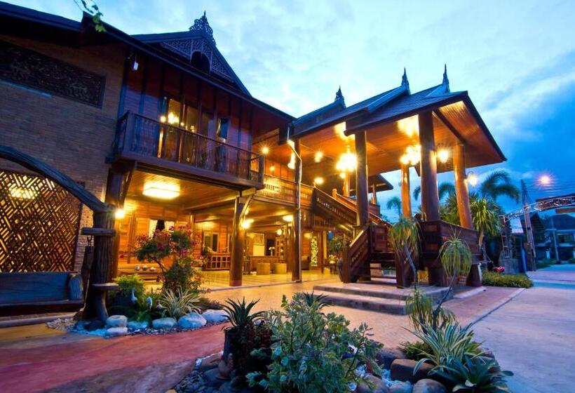 Bueng Bua Thong Resort