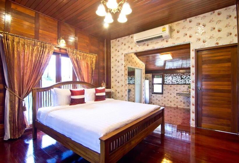 Bueng Bua Thong Resort