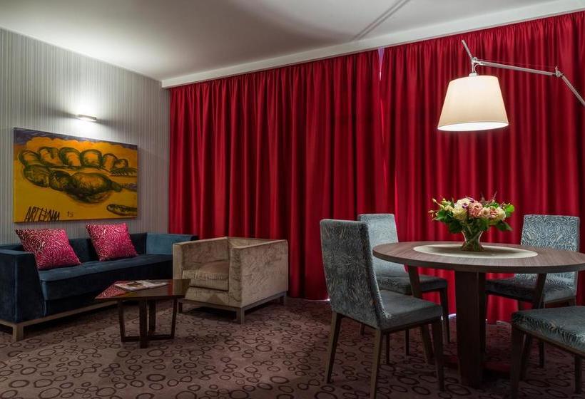 Domina Hotel Novosibirsk