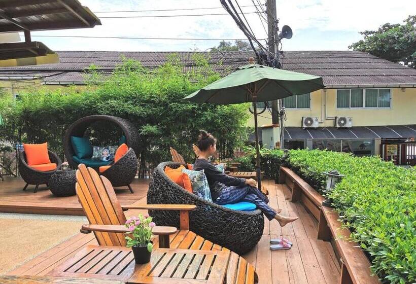 Green Bay Samed Resort