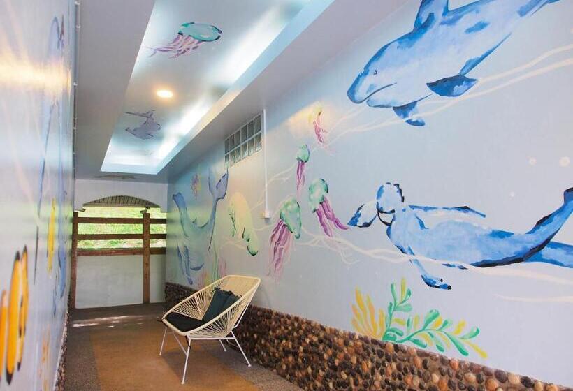 Green Bay Samed Resort