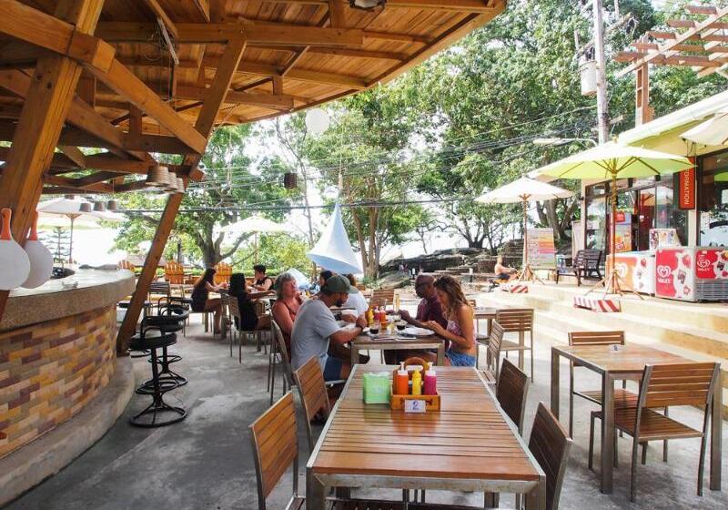 Green Bay Samed Resort