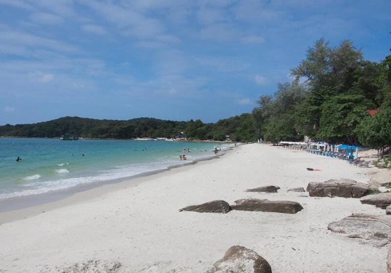 Green Bay Samed Resort