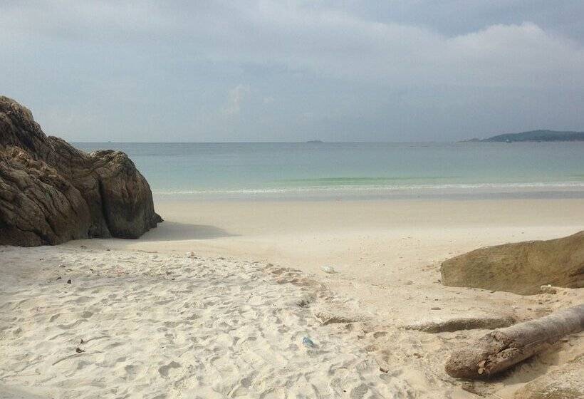 Green Bay Samed Resort