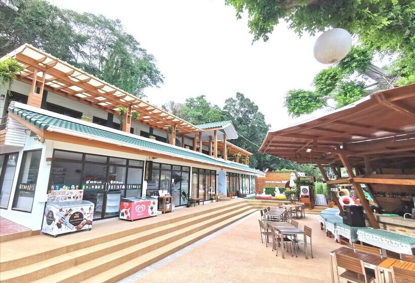 Green Bay Samed Resort