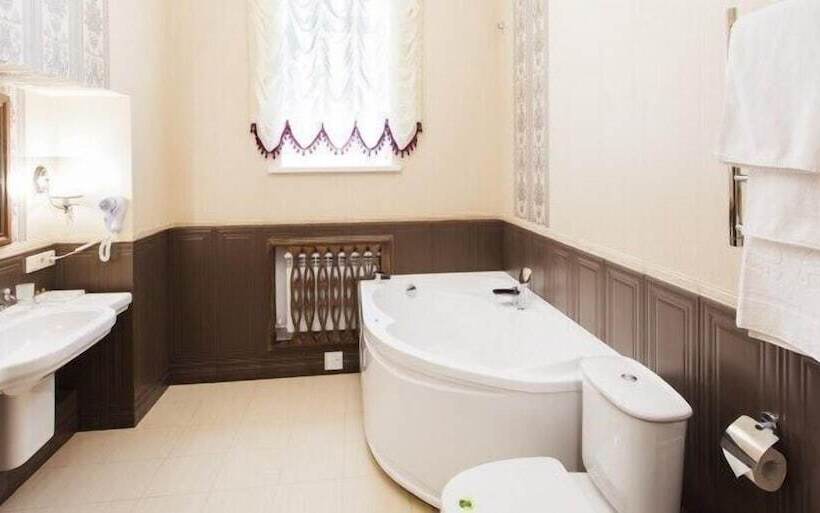 هتل Alex Residence