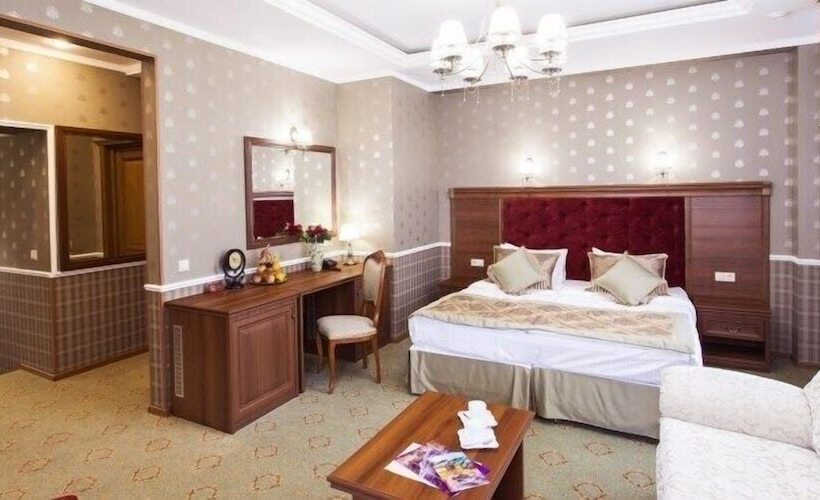 هتل Alex Residence