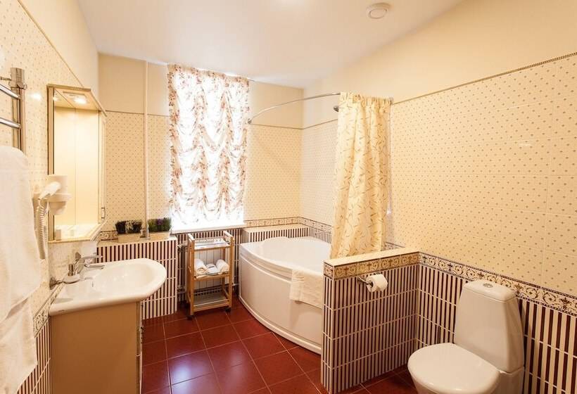 هتل Alex Residence