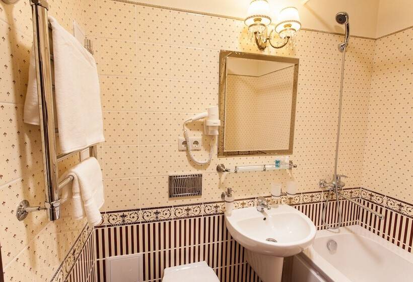 هتل Alex Residence