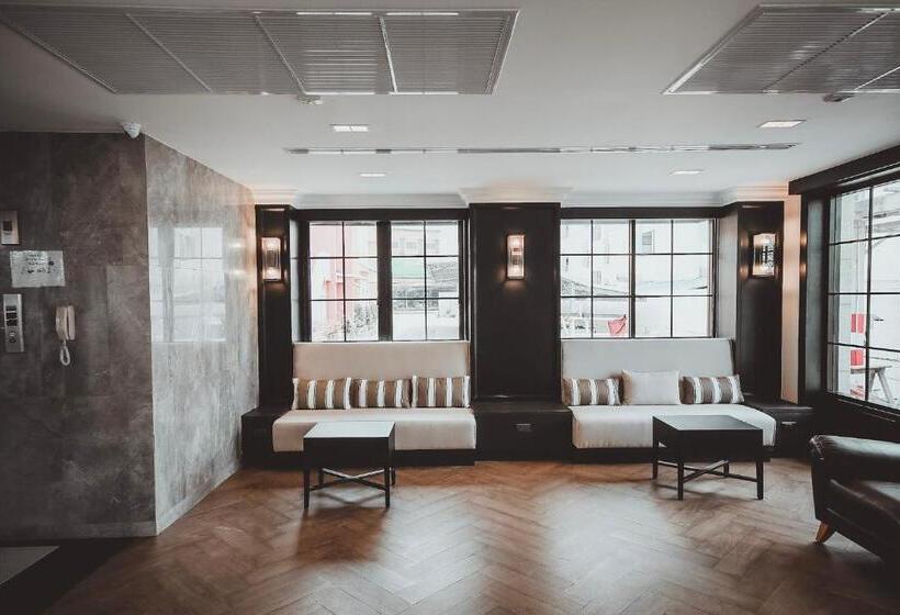 בית מלון כפרי Ava