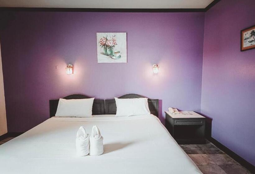 בית מלון כפרי Ava