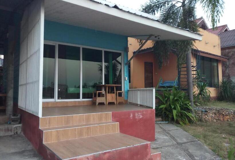 فندق Baan Din Baramee Resort