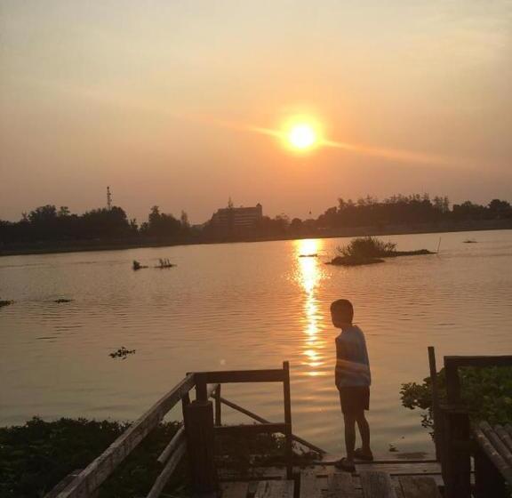 فندق Baan Din Baramee Resort