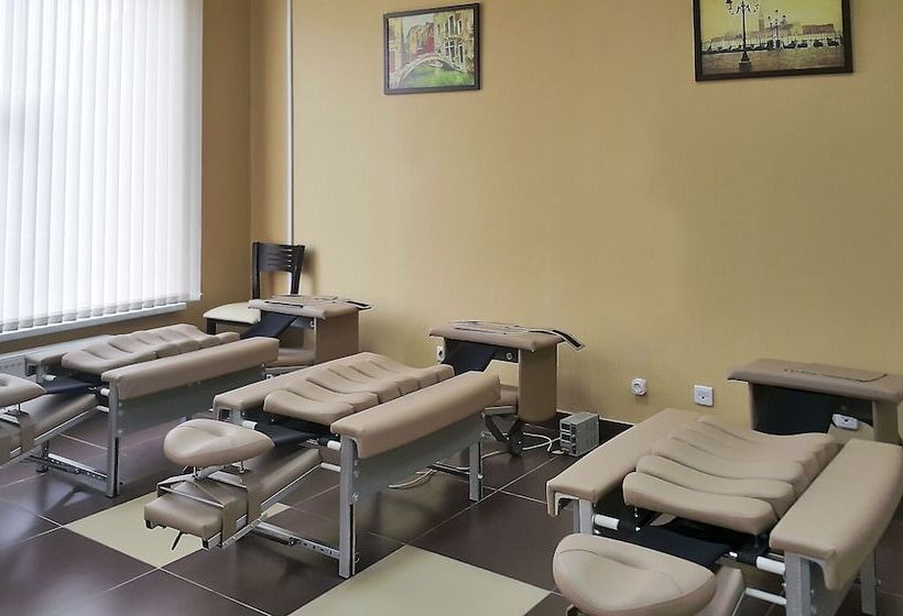 Отель Barkhatnye Sezony Ekaterininsky Kvartal