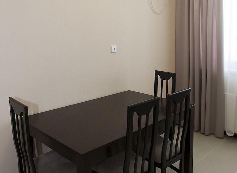 Отель Barkhatnye Sezony Ekaterininsky Kvartal