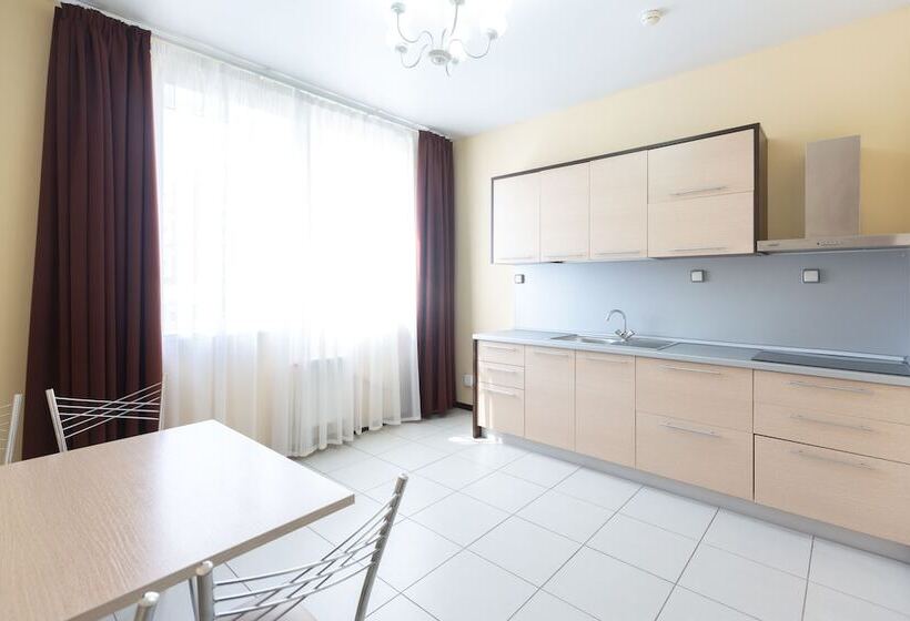 Отель Barkhatnye Sezony Ekaterininsky Kvartal