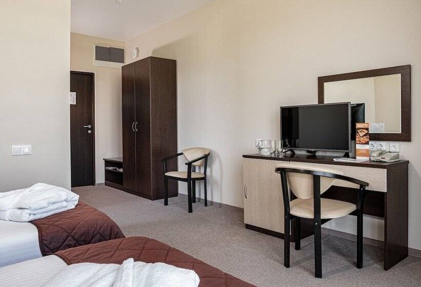 Отель Barkhatnye Sezony Ekaterininsky Kvartal