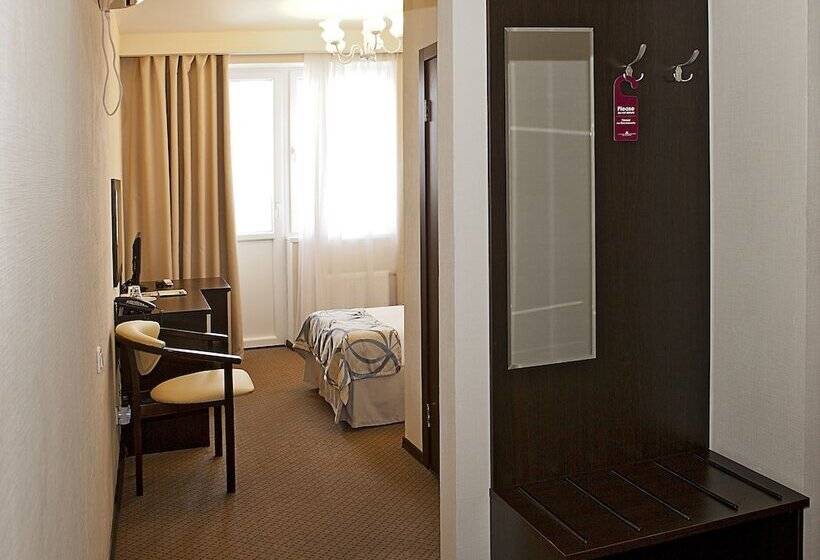 Отель Barkhatnye Sezony Ekaterininsky Kvartal