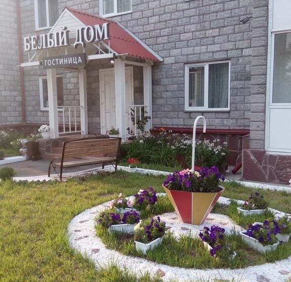هتل Bely Dom