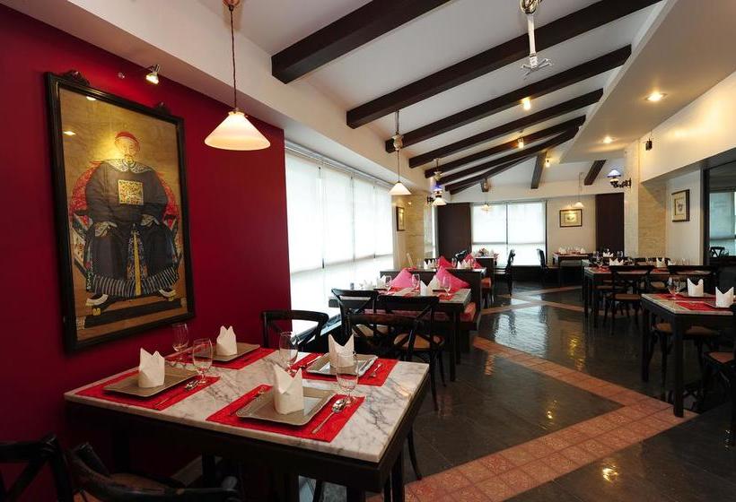 Отель Bonito Chinos