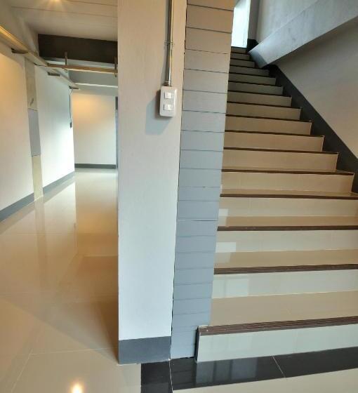 호텔 City Ratsada Lampang