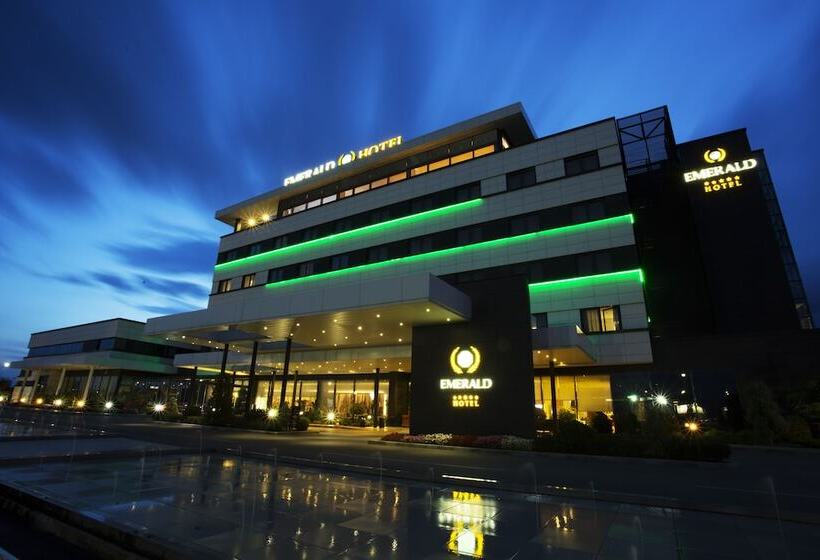 هتل Emerald