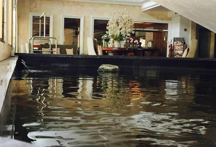 בית מלון כפרי Green World Palace