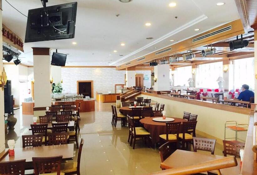 בית מלון כפרי Green World Palace